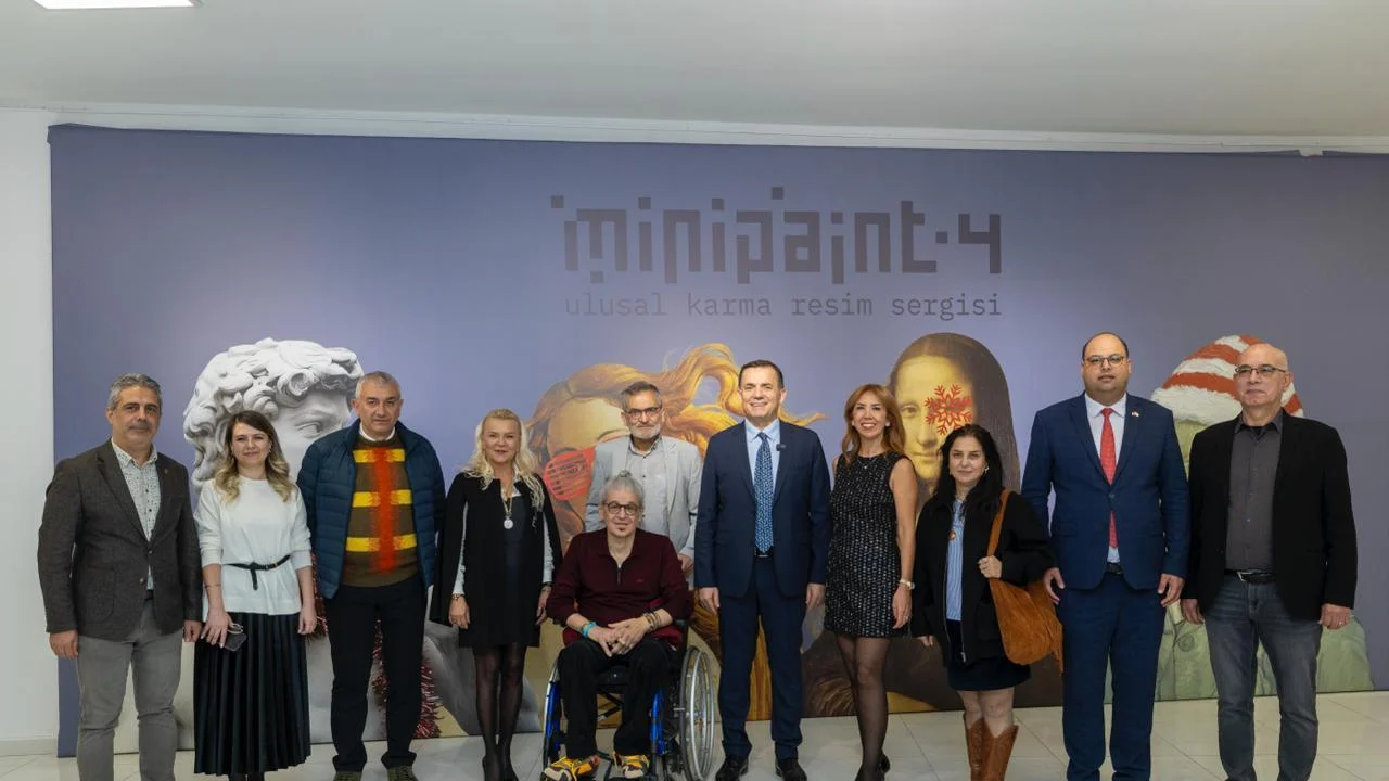 Mini Paint-4 Resim Sergisi, Yenişehir'de açıldı