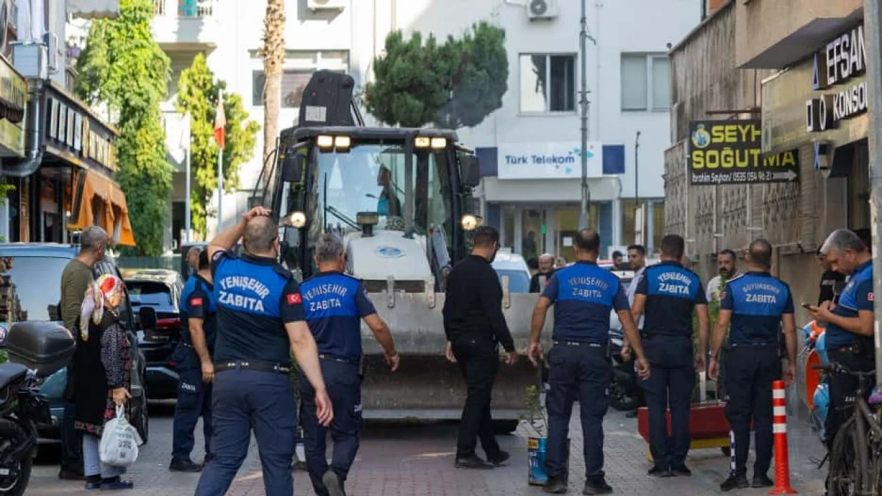 Yenişehir’de kaldırım işgallerine geçit yok