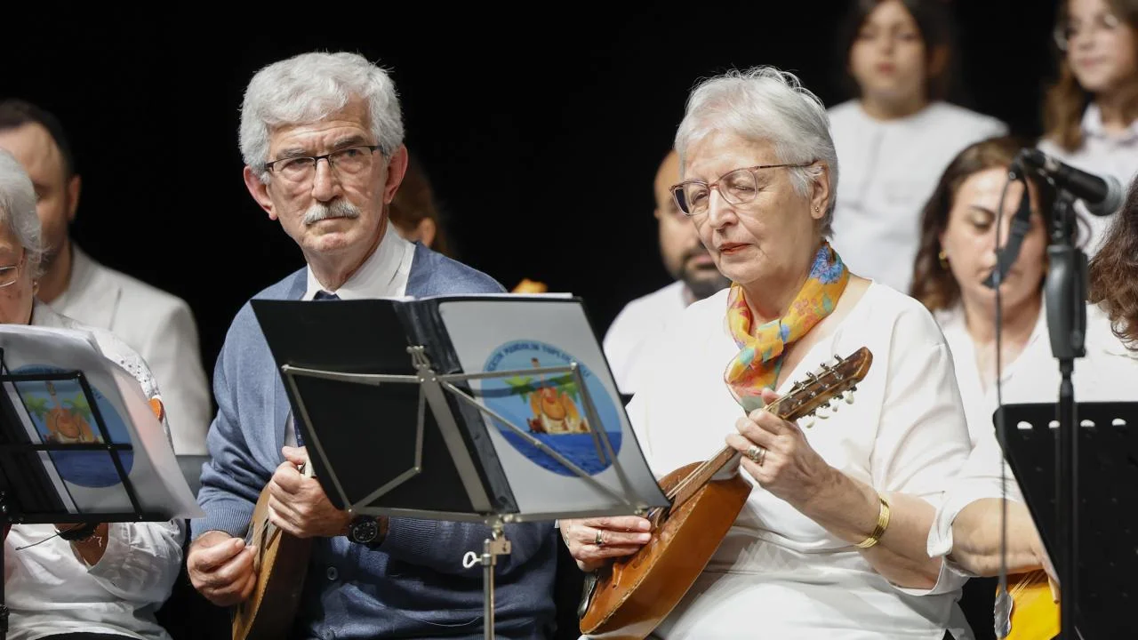 21. Nevit Kodallı Çoksesli Korolar Festivali’nde 7 şehirden 1800 korist sahne aldı