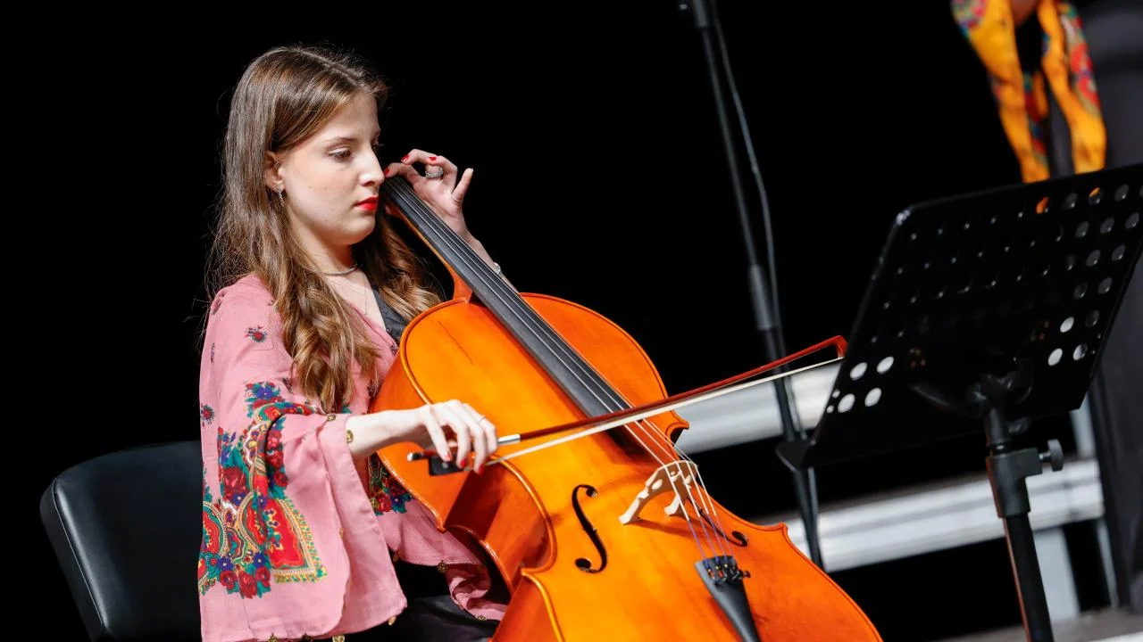 21. Nevit Kodallı Çoksesli Korolar Festivali’nde 7 şehirden 1800 korist sahne aldı