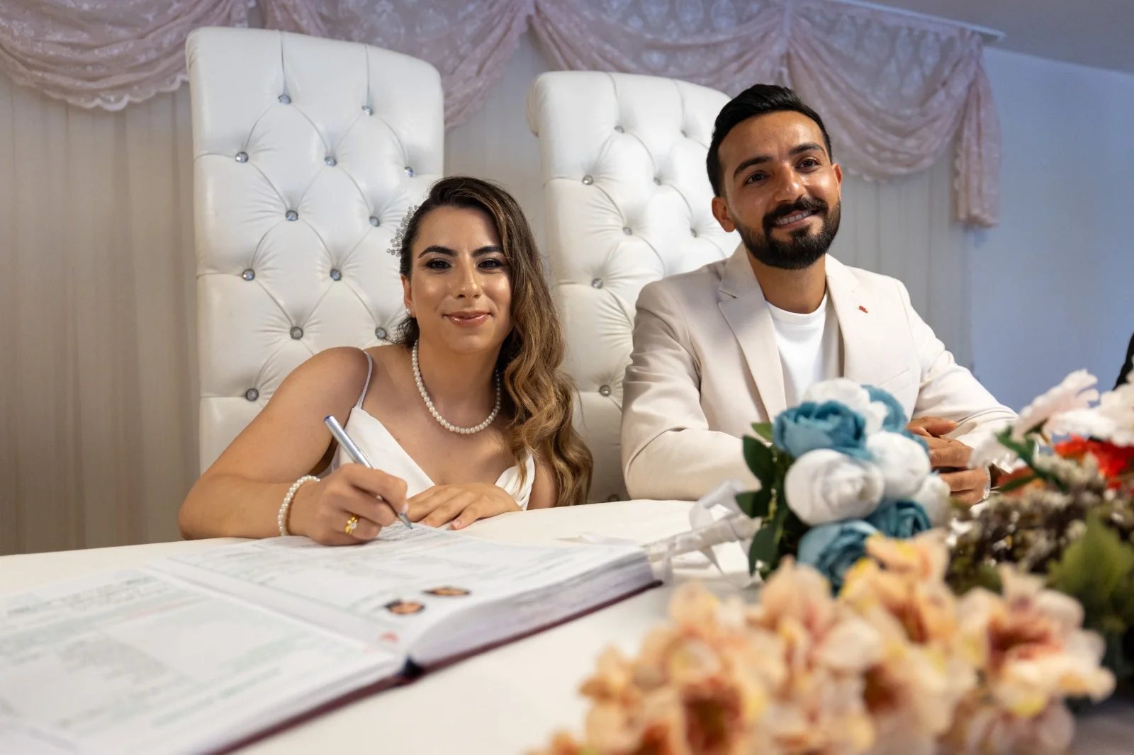 Nikah salonlarında 16 Haziran telaşı